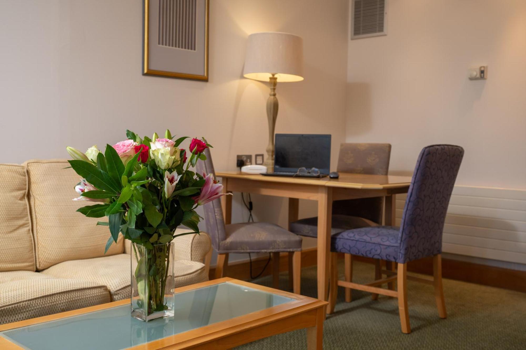 Hellidon Lakes Hotel Дейвънтри Екстериор снимка