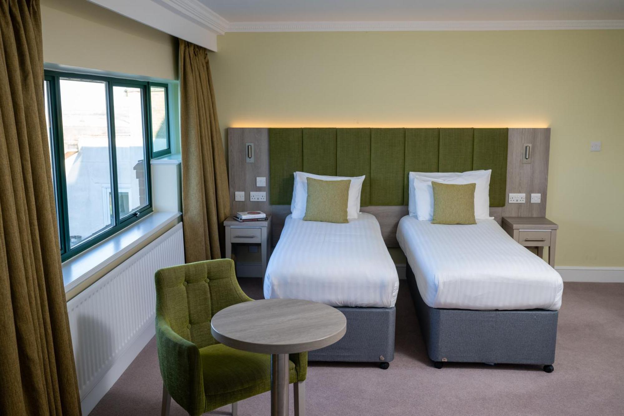 Hellidon Lakes Hotel Дейвънтри Екстериор снимка